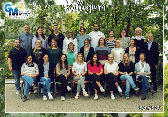 Lehrerfoto_26-27